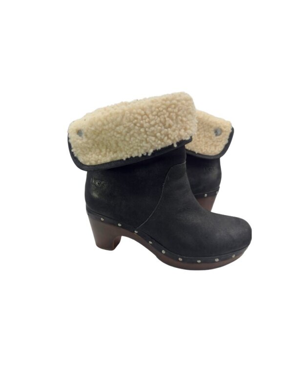 Boots UGG 39