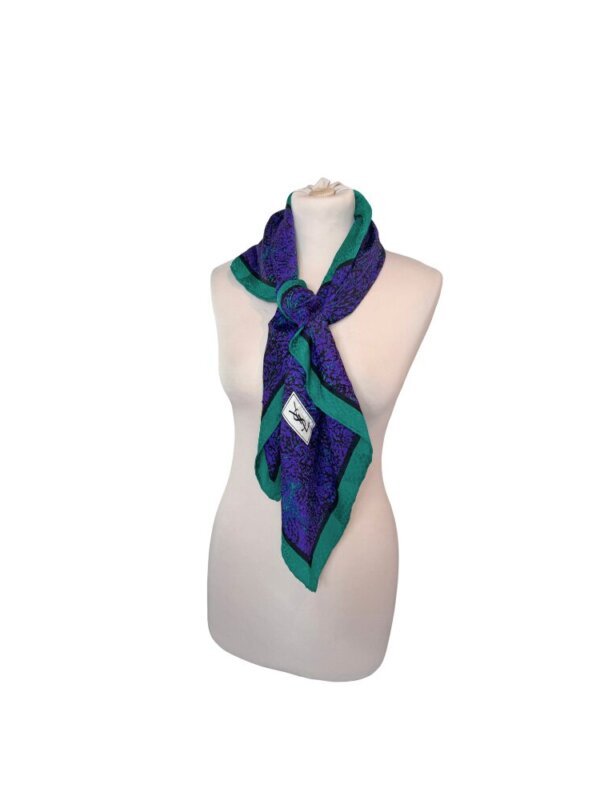 Foulard SAINT LAURENT YSL