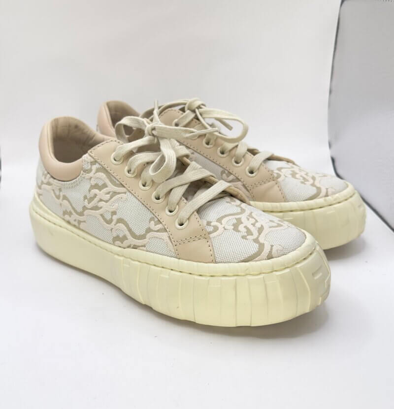 Sneakers FENDI 37,5 – Image 3
