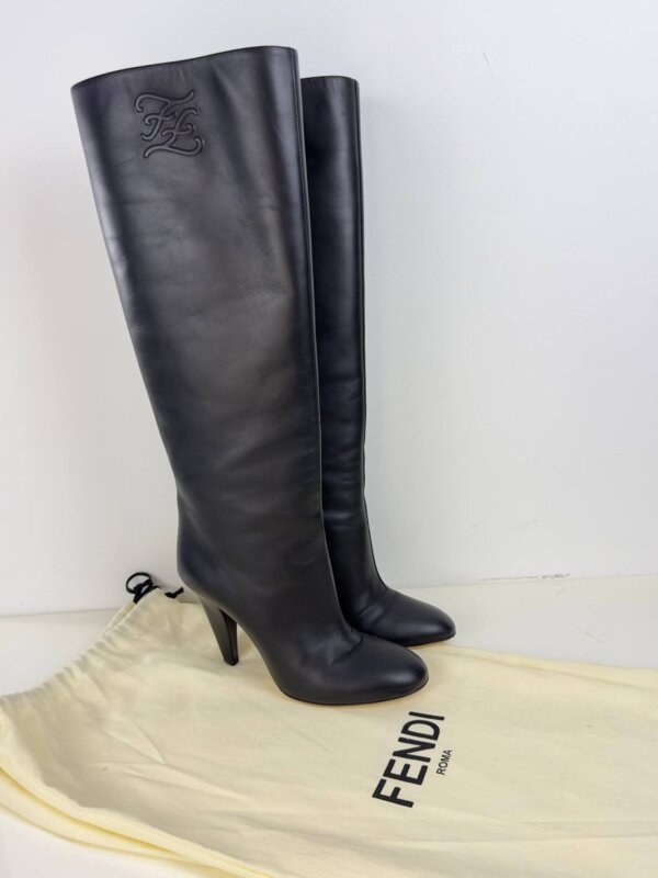 Bottes FENDI 38