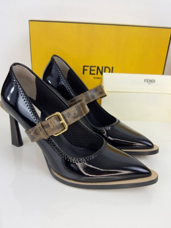 Escarpins FENDI 37,5