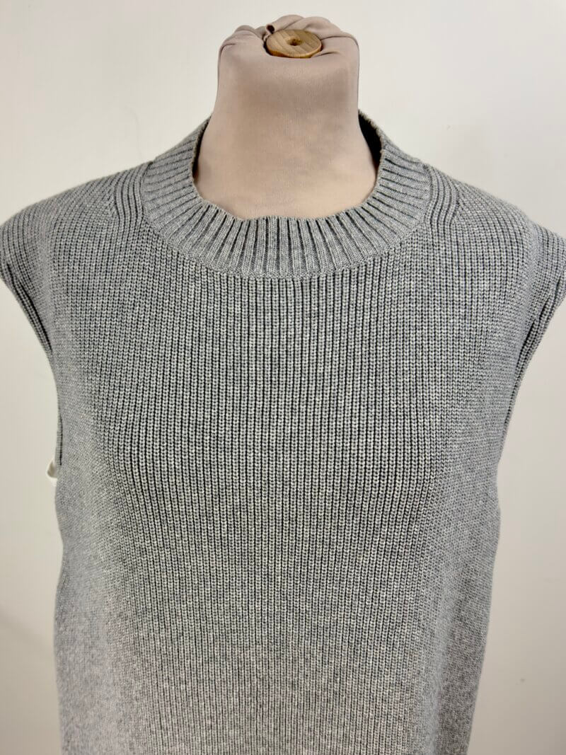 Robe SACAI T.40 – Image 5